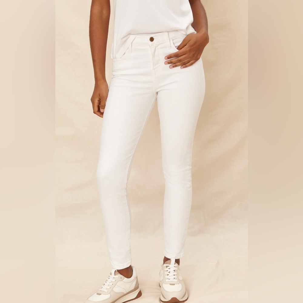 Industry standard white jean